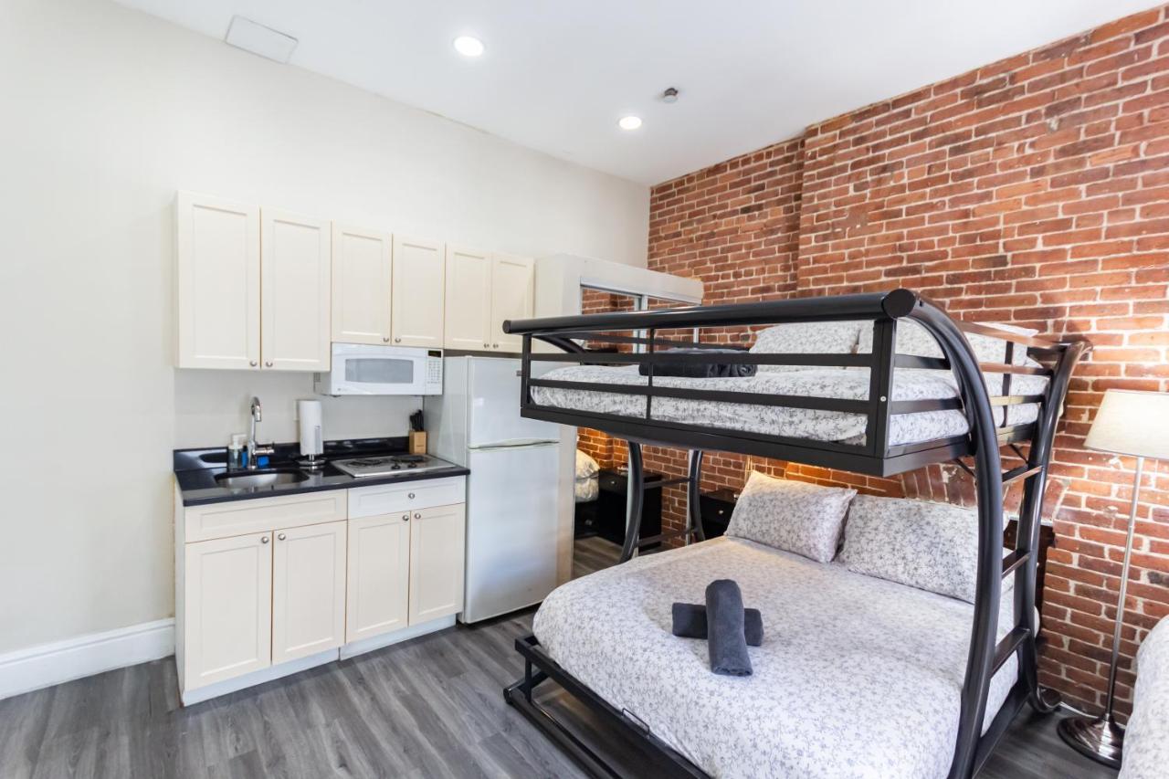 Appartement Plus, Next To The Korea-town